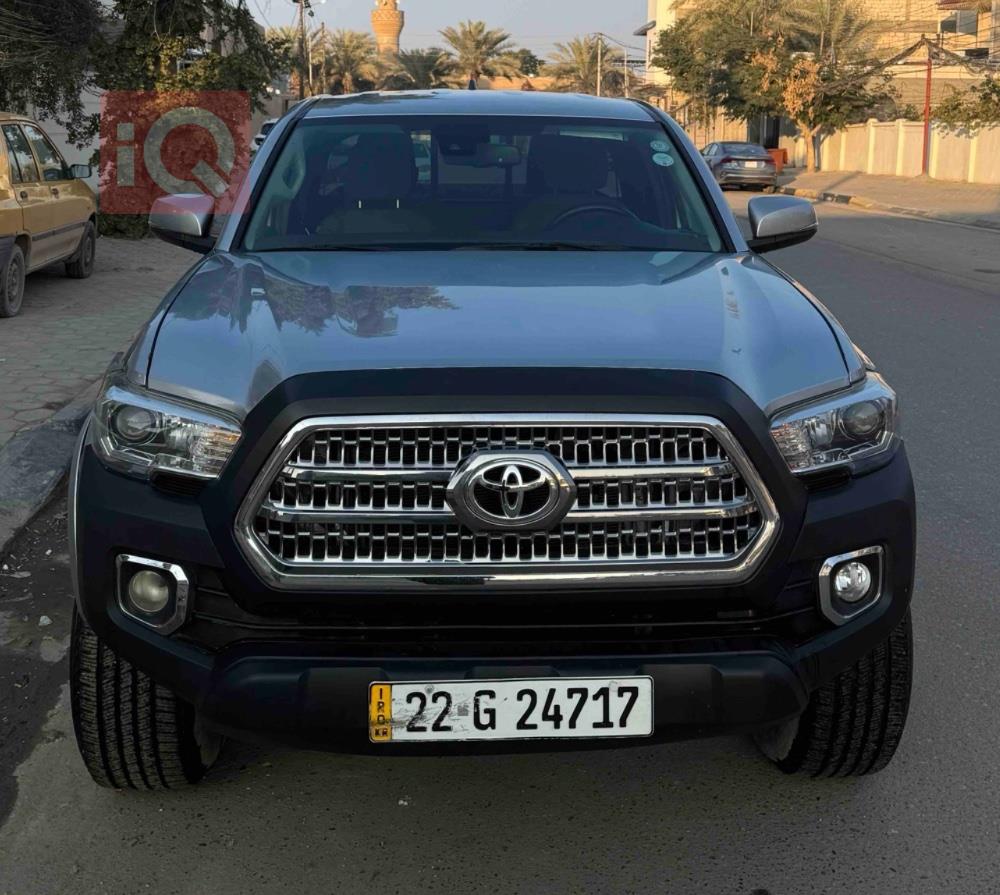 Toyota Tacoma